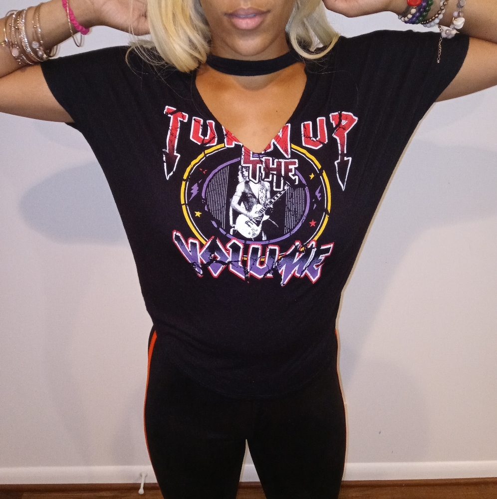 Turn up the volume Black Rocker T-shirt